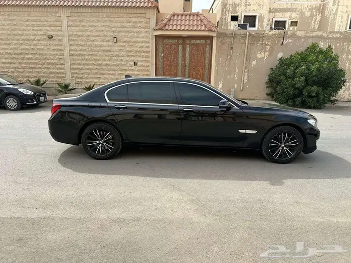 2014 BMW 730I with full options for sales (2nd owner) 6