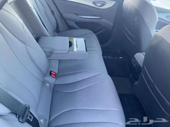 بي واي دي سيل 7 BYD SALS7 2025 12