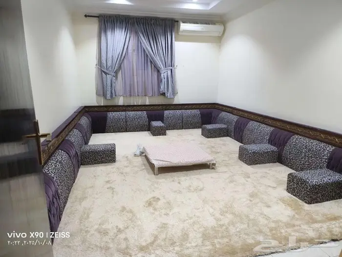 اثاث مساند خشب  طاوله تلفزيون  تلفزيون  طاوله قهوه ايكيا 0