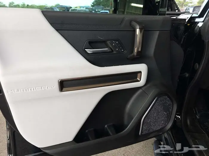 همر كهربائي 2024 EV Pickup 6