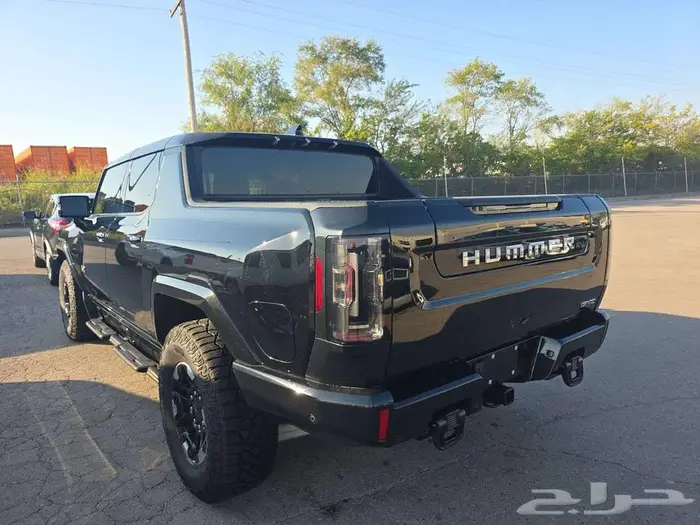 همر كهربائي 2024 EV Pickup 3