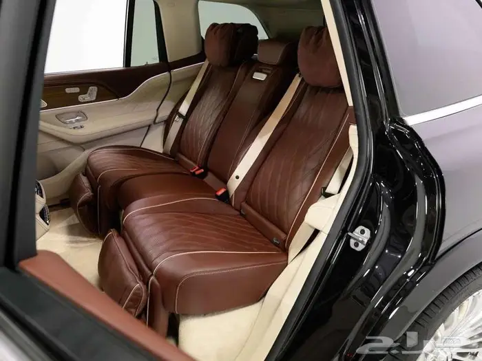 Mercedes-Benz GLS 600 4MATIC 10