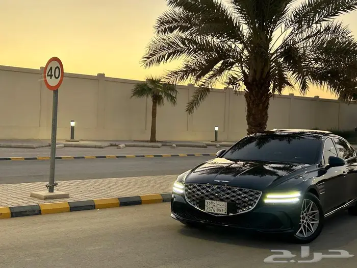 جينسس G80 2025 17