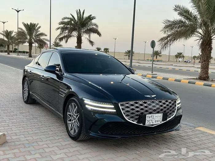 جينسس G80 2025 18