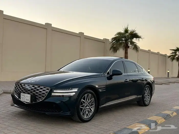 جينسس G80 2025 20