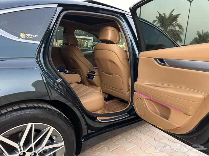 جينسس G80 2025 36