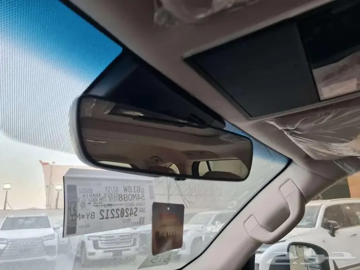 تويوتا لاندكروزر GXR4 بنزين 2025 - كاش و أقساط 4