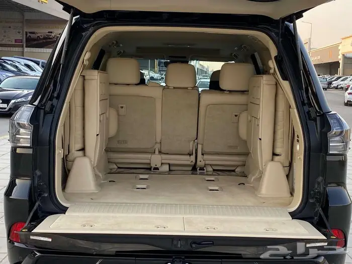 لكزس LX570بلاك ادشن 2021 6
