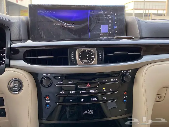 لكزس LX570بلاك ادشن 2021 12