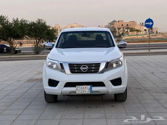 نيسان نيفارا تماتيك 2017 1