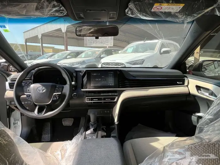 تويوتا كامري E 2025 نقد وتقسيط 5
