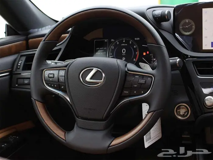 لكزس ES350 سعودى 2025 9