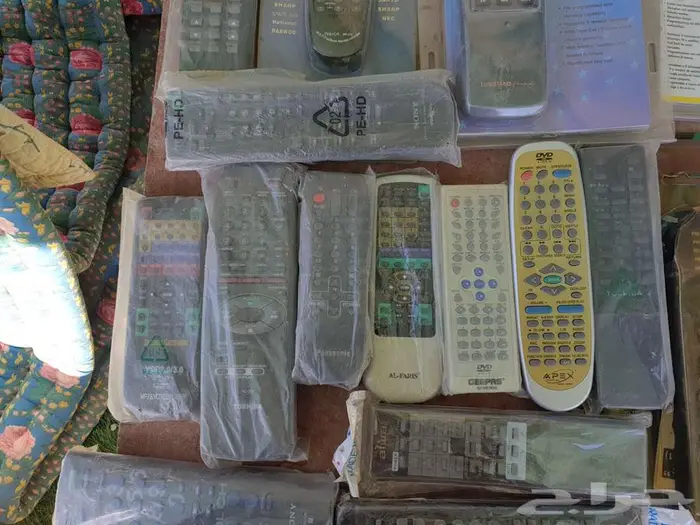 ريموت كونترول أجهزة قديمة 3