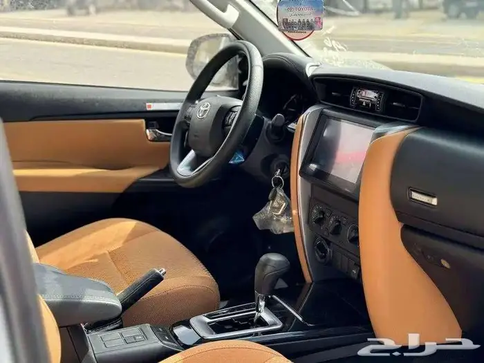 تويوتا فورشنر دبل بنزين GX2 2025 3