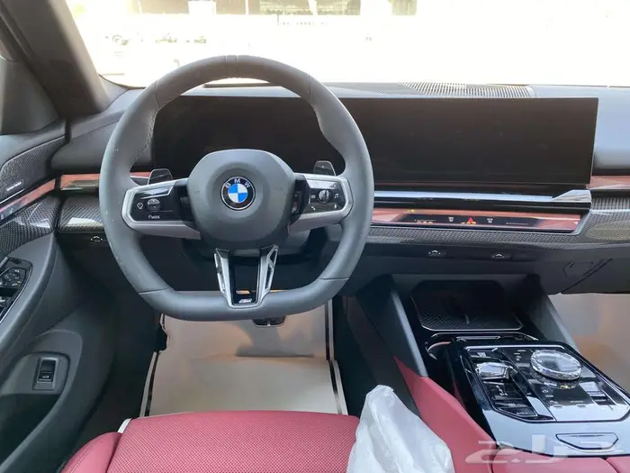 بى ام دابليو (BMW 520i ( 2026 14