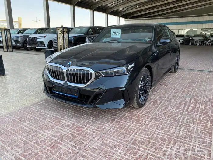 بى ام دابليو (BMW 520i ( 2026 2
