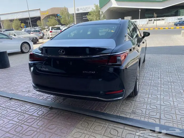 لكزس ( ES250 ) AA ستاندر 2025 داخلي ( ابيض) 6