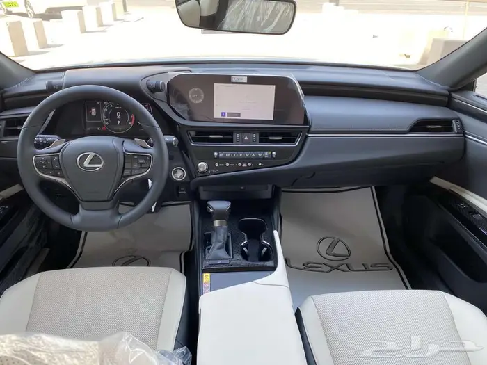 لكزس ( ES250 ) AA ستاندر 2025 داخلي ( ابيض) 11