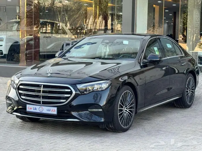 مرسيدس E200 كلاسيك 2026 وكالة 3 شاشات 2