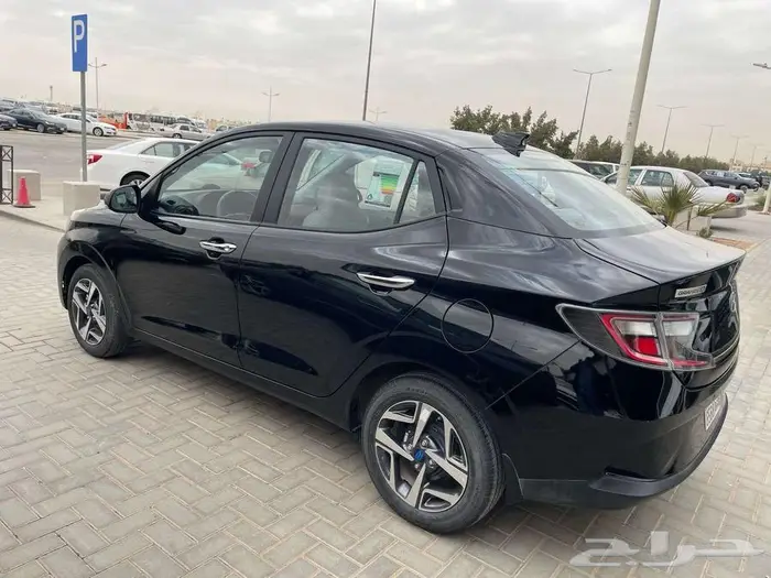 هيونداي I 10 -2024 مستخدم نظيف 4