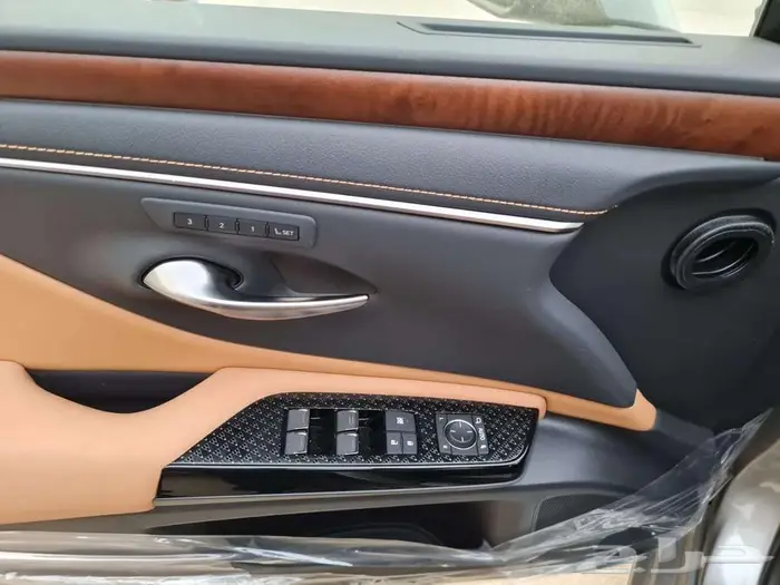 لكزس ES 250 AA سعودي 2025 جميع الالوان كاش واقساط 24