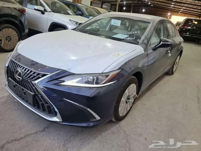 لكزس ES 250 AA سعودي 2025 جميع الالوان كاش واقساط 50