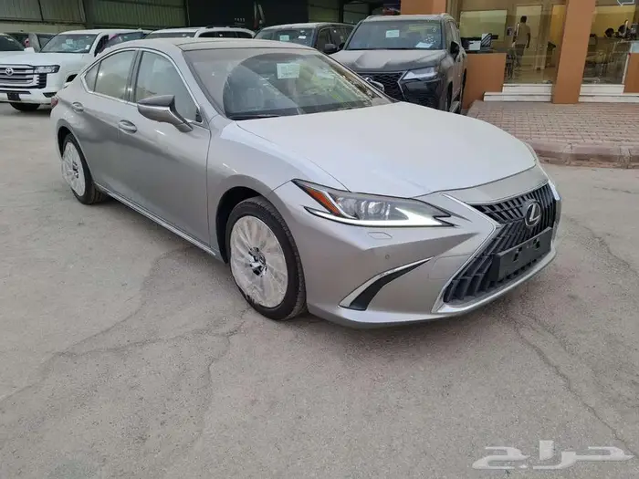 لكزس ES 250 AA سعودي 2025 جميع الالوان كاش واقساط 41