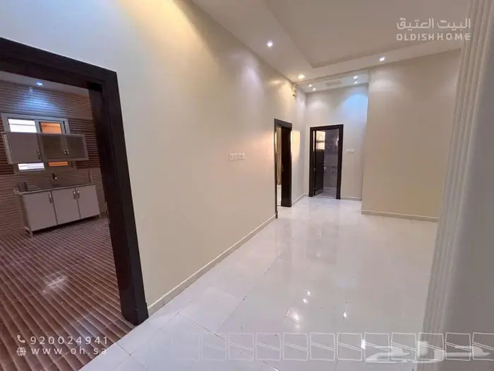 شقتان مميزتان للإيجار في حي النرجس قريب من جميع الخدمات 24