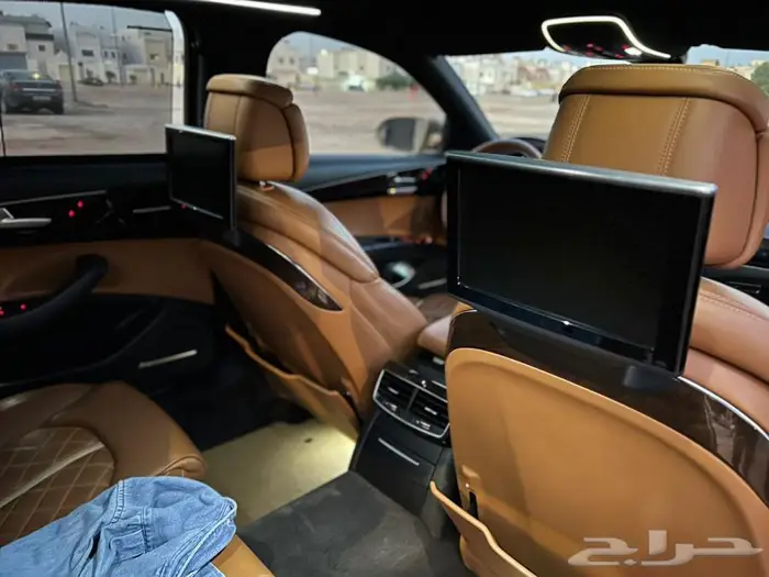 اودي a8L 2012 6