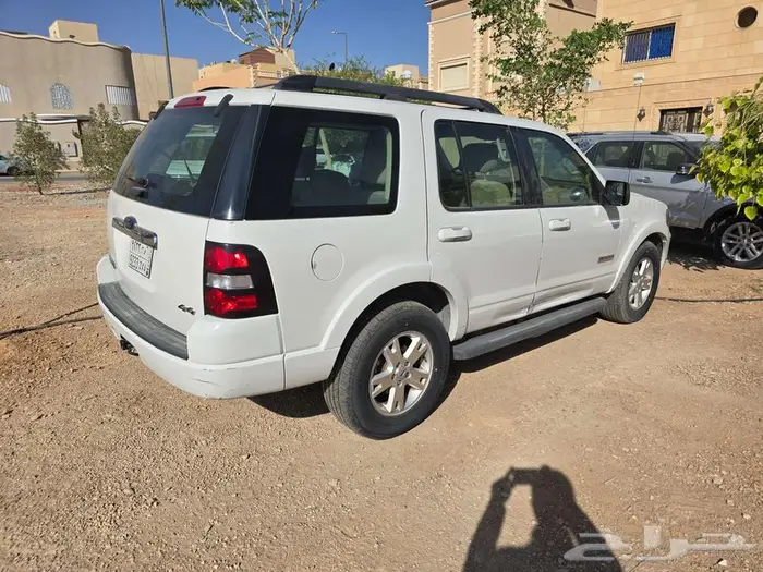 فورد اكسبلورر 2008 1