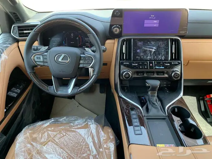 لكزس-LX600 BB -بريمي 2025 17