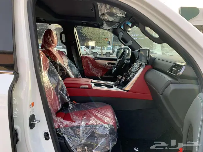 لكزس LX600 F-SPORT اف سبورت سعودى 2025 18