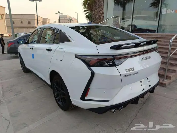 دونج فينج شاين E3 فل كامل 2025 6
