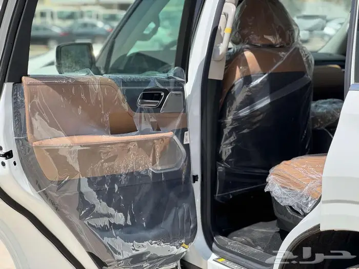 إنفينيتي QX80 2025 سينسوري - نص فل 12