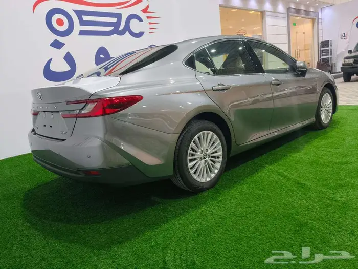 تويوتا كامري E PLUS هايبرد 2025 6