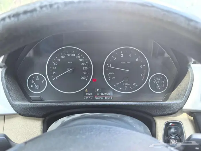 BMW 320i 5