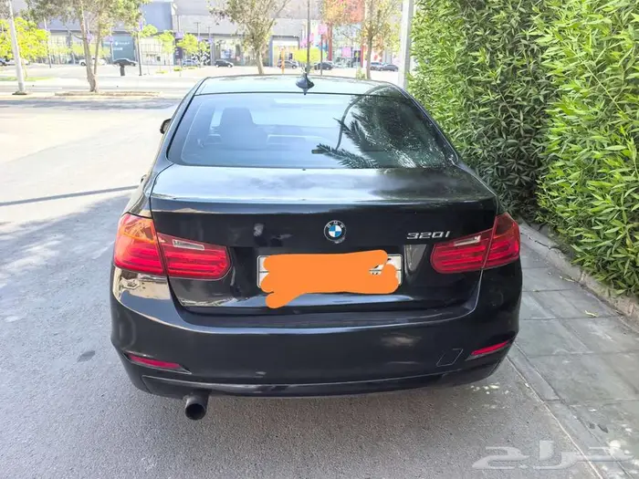 BMW 320i 1
