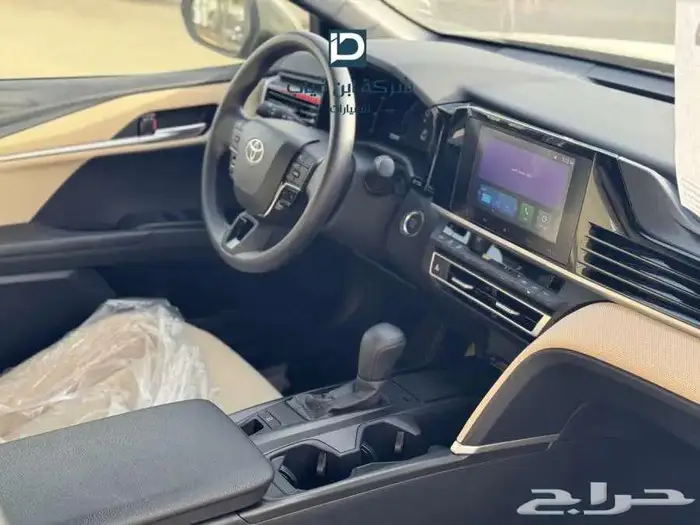 كامري E 2025 طيس خليجي اسود 3