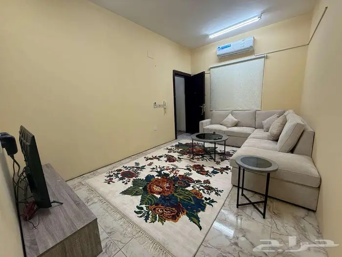 شقة مفروشة للايجار بعرعر حى مشرف 4