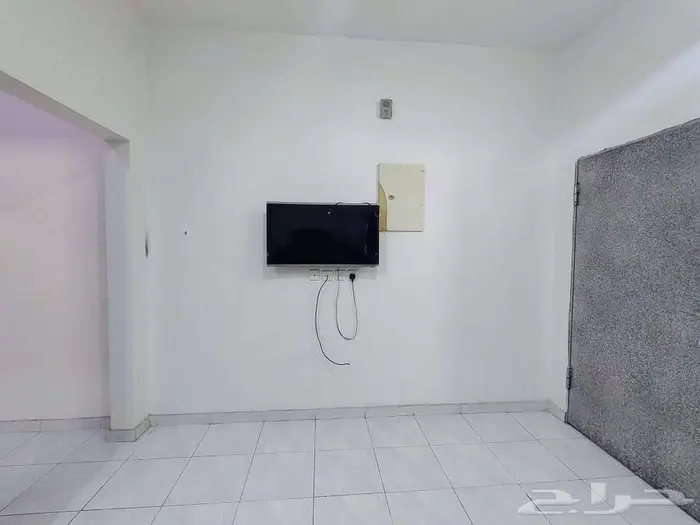 للايجار شقة عزاب موثثة في الرياض حي الرمال   عرض رقم D1327 1