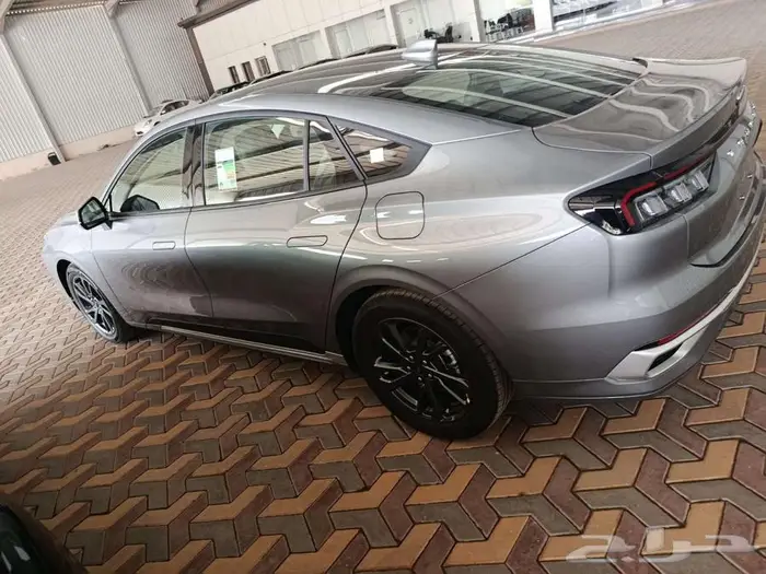 فورد تورس امبيانتي 2026-سعودي الجزيرة 121 الف شامل الضريبة 5