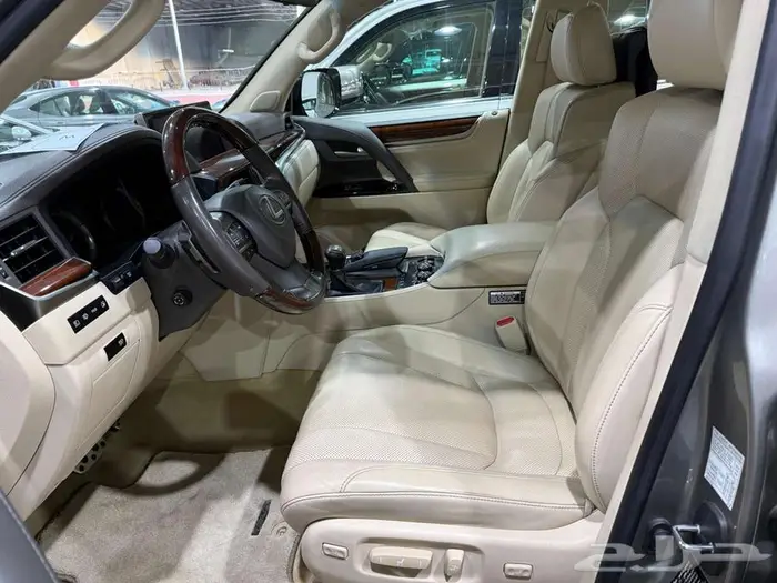 لكزس LX سبورت موديل 2020 عداد 62 الف خليجي 4