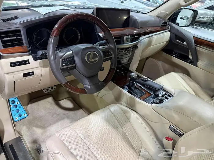 لكزس LX سبورت موديل 2020 عداد 62 الف خليجي 5