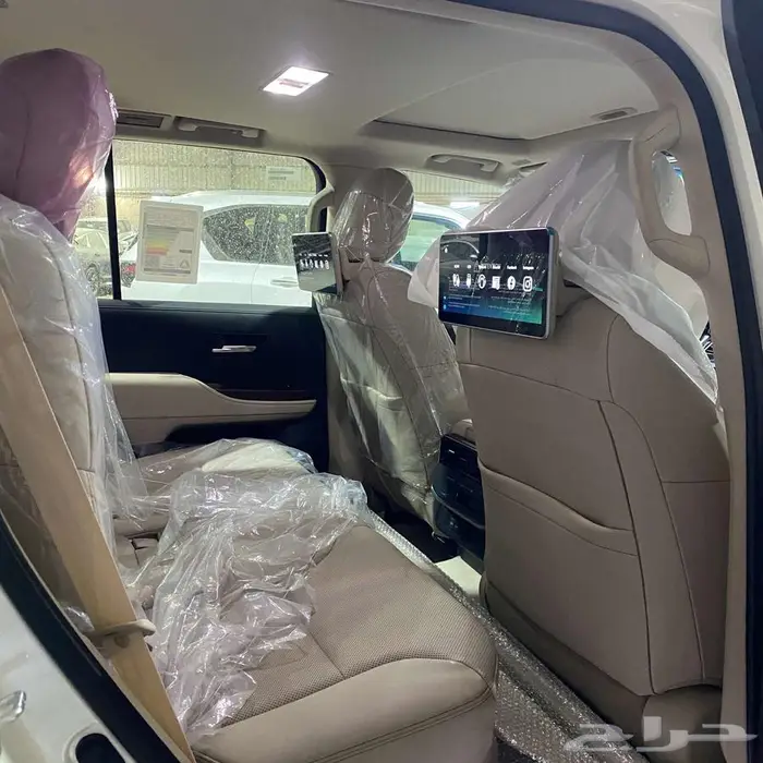 تويوتا لاندكروزر GXR4 بنزين 2025 - كاش و أقساط 35