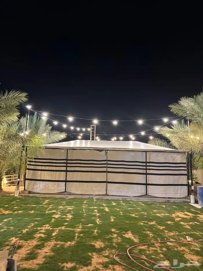 بيت شعر على هيكل حديد بدون أطنان وعمدان 4