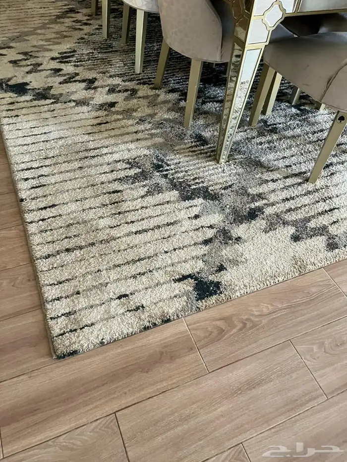 للبيع اثاث كنبات وفرشات 4