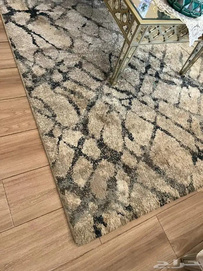 للبيع اثاث كنبات وفرشات 7