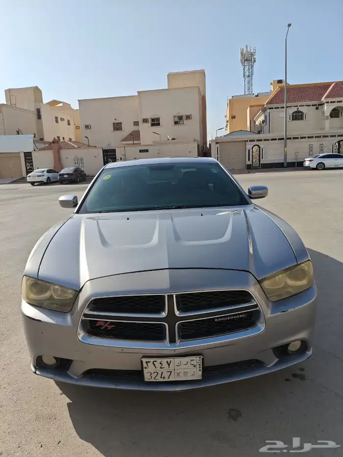 شارجر 2014 فل كامل هيمي 5.7 0