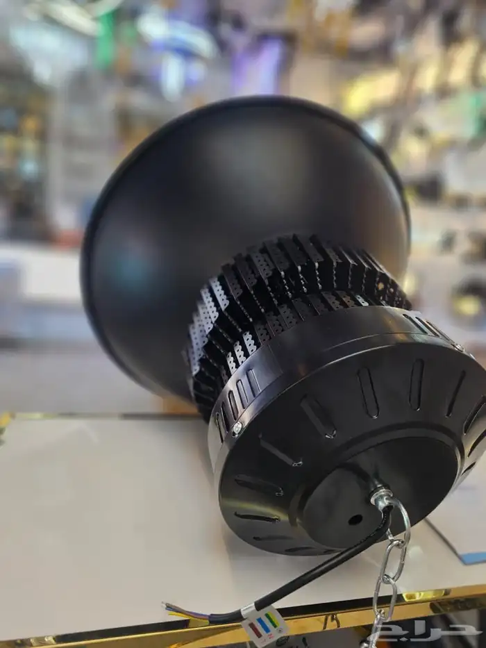 كشافات طربوش اسود هناجر عدسات ومستودعات معارض صالات عرض 2