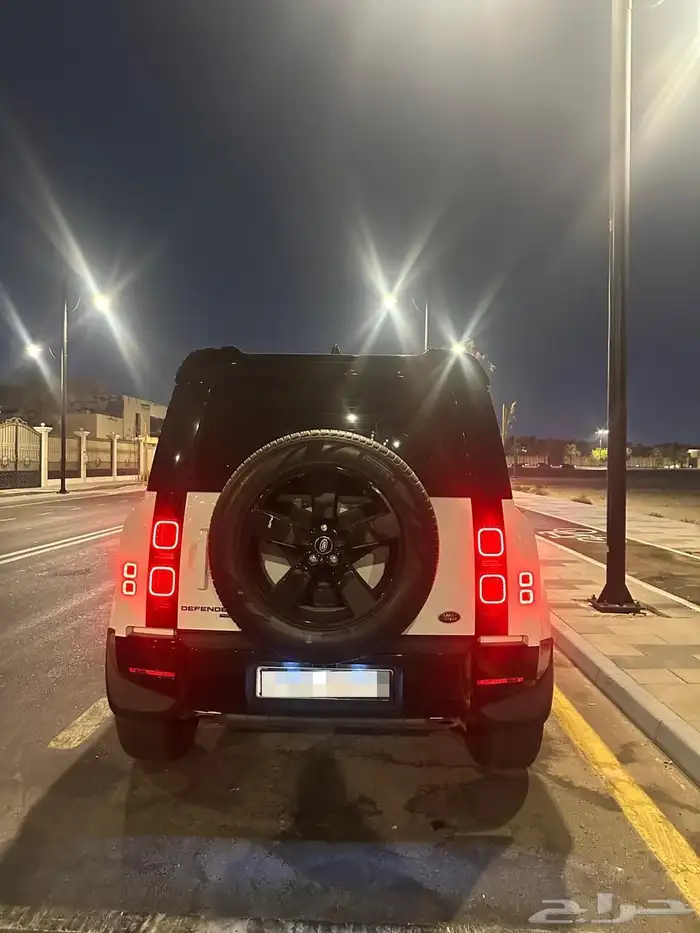 ديفندر 2